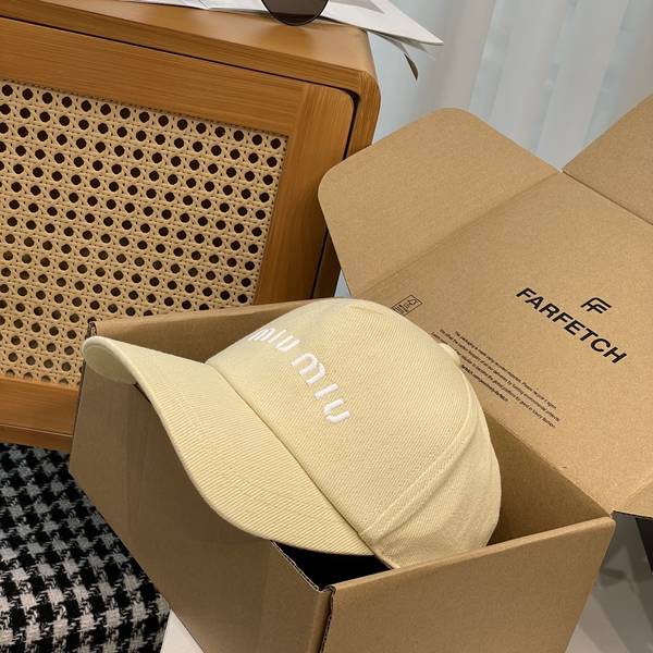 Miu Miu Hat MUH00197